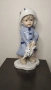 Прекрасна фигурка на дете с чадър. , снимка 2