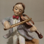 Много красива-рядка Винтаж,Викторианска ретро фигурка, Седнал млад мъж свирещ на цигулка , снимка 17