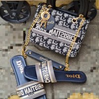 Дамска чанта и чехли Dior код 15, снимка 1 - Чехли - 32553057