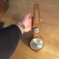 Стар немски барометър, термометър и влагомер PRECISION в корпус от красиво дърво от 70 те години !, снимка 1 - Други инструменти - 26701555