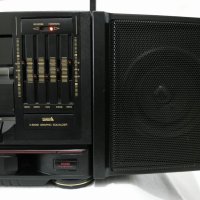 ⭐⭐⭐ █▬█ █ ▀█▀ ⭐⭐⭐ JVC PC-V66 - рядък ретро гетобластер с цифров тунер, 3D звук, Hyper-Bass Sound, снимка 4 - Аудиосистеми - 16887087