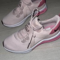 Спортни обувки Nike, снимка 1 - Маратонки - 43302731