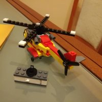 Конструктор Лего - модел LEGO Creator 3 в 1: 31029 - Товарен хеликоптер, снимка 3 - Конструктори - 37625232