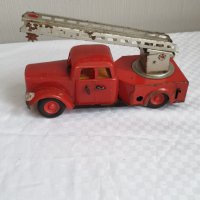 Ламаринена играчка пожарна СССР, снимка 4 - Колекции - 43731762