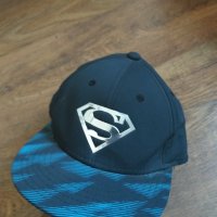 under armour supermen - страхотна колекционерска шапка КАТО НОВА 100% оригинал универ, снимка 9 - Шапки - 37636337