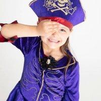 Страхотна рокля на Пиратка с шапка, снимка 2 - Детски рокли и поли - 27720256