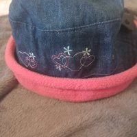 Нови шапки, снимка 1 - Шапки, шалове и ръкавици - 43707142