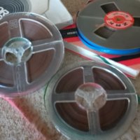 Продавам аудио и видео касети и ролки за магнетофон, снимка 2 - Плейъри, домашно кино, прожектори - 29708229