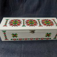 Ръчно изработена народна кутия за бижута, снимка 1 - Бижутерийни комплекти - 34945901