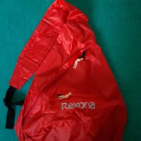 Спортна триъгълна чанта за гръб промазана REXONA, снимка 1 - Чанти - 32781213