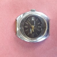 Стар дамски механичен часовник -Заря , снимка 2 - Антикварни и старинни предмети - 28584806