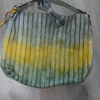 Цветна чанта, снимка 4 - Чанти - 37389180