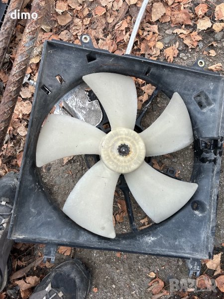 Перка с Дифузьор за Toyota rav4 2.0 vvti 2003г, снимка 1