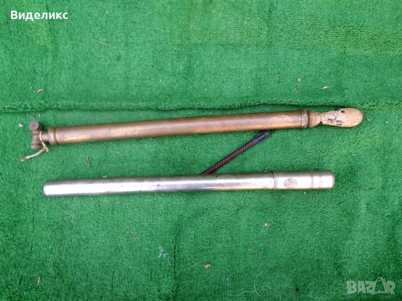 Помпа от ретро велосипед, снимка 1