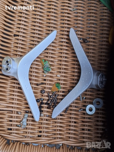 оригинална стойка телевизор TESLA Модел 32T319SH, снимка 1