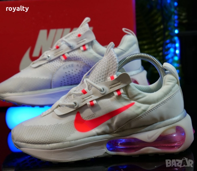 Дамски маратонки NIKE AIR MAX 2021 Цвят- Бяло и Цикламено, снимка 1