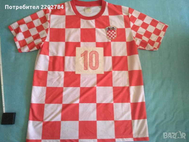 Две футболни  тениски Хърватска,Modric,Srna, снимка 1