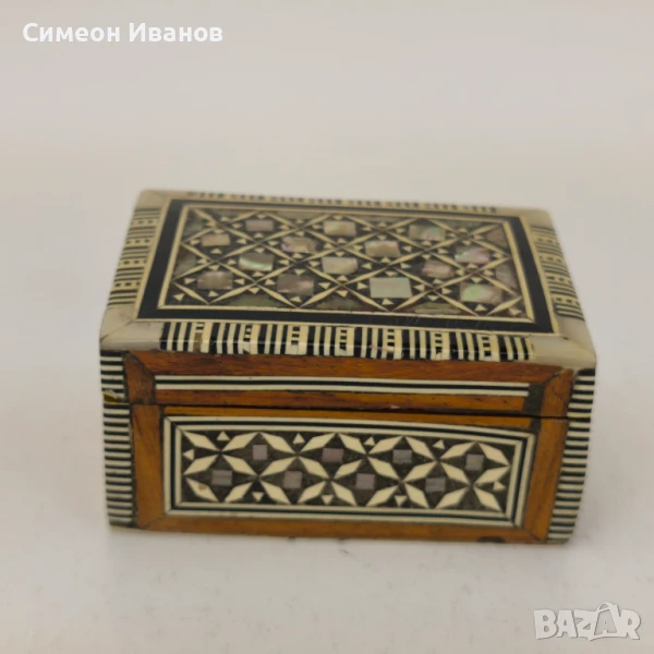 Стара дървена кутия за бижута седеф интарзия #5971, снимка 1