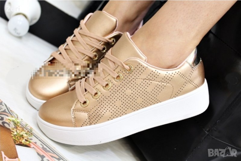 Ежедневни обувки на висока подметка в цвят розово злато, снимка 1