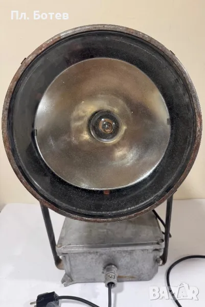 Голям военен фенер/ индустриална лампа, снимка 1