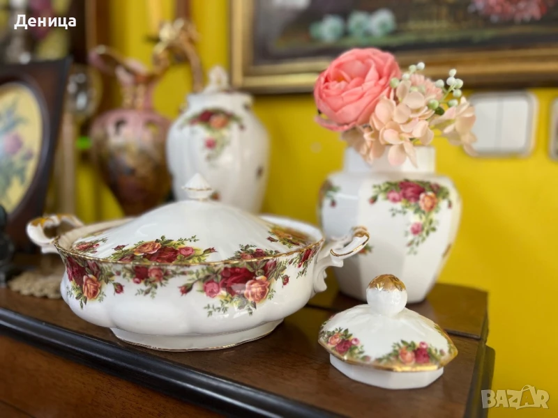 Класиката на Royal Albert серия “Old Country Roses” , снимка 1