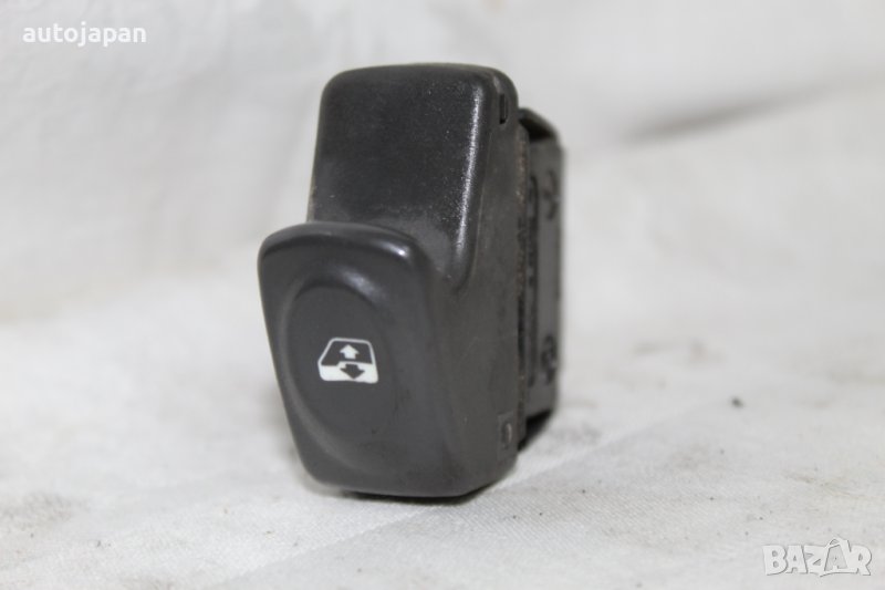 Копче, бутон ел.стъкла Рено сценик 1.9дци 102кс 02г Renault scenic 1.9dci 102hp 2002, снимка 1