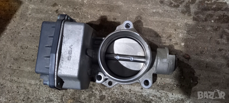 Дроселова клапа Peugeot 407 1.8 бензин, снимка 1