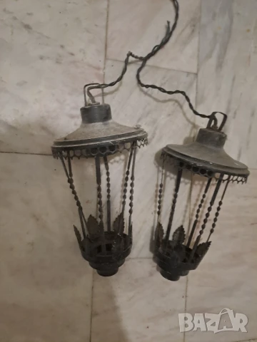 Старинни висящи метални полюлеи 2 бр.