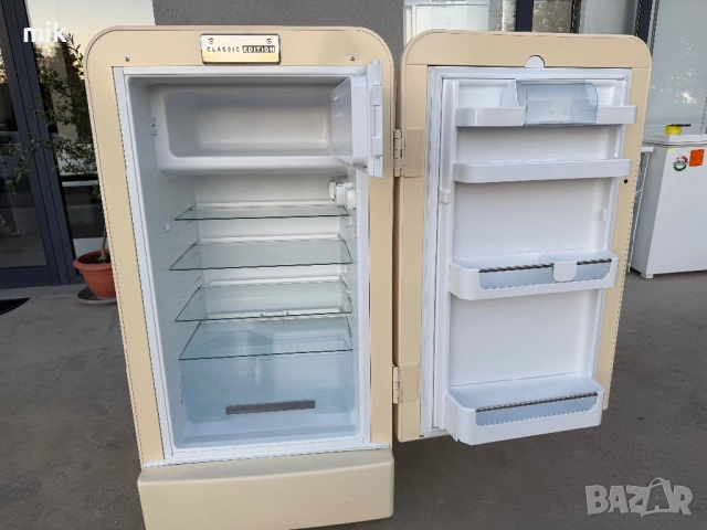 Ретро бежов хладилник с камера Bosch , снимка 5 - Хладилници - 52223769