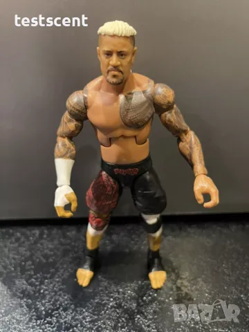 Екшън фигура WWE Solo Sikoa Bloodline Соло Сикоа Elite Mattel играчка figur, снимка 6 - Колекции - 48407280