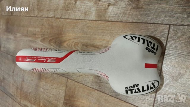 Карбонови седалки за велосипед с колче, снимка 2 - Части за велосипеди - 32417668