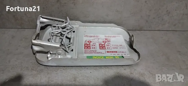 Mercedes E-class w210 - капачка за бензин, снимка 2 - Части - 49380024