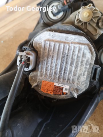 Ксенон оригинален за subaru outback 2015 , снимка 3 - Части - 44086545