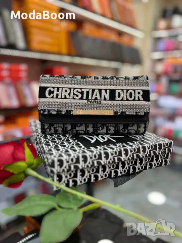Christian Dior дамски портмонета Различни цветове , снимка 3 - Портфейли, портмонета - 48848727
