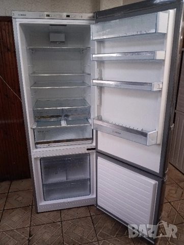XXL комбиниран иноксов хладилник с фризер Бош Bosch A+++ 2 години гаранция!, снимка 7 - Хладилници - 51993706