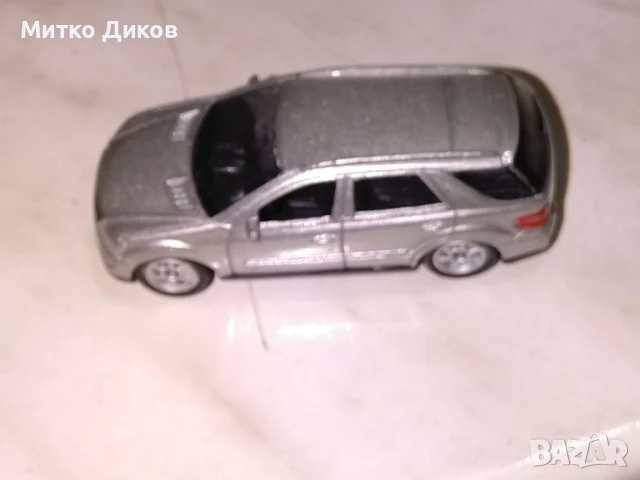 Mercedes-benz Ml350 Year 2010г. 1 :24 WELLY колекционерска количка