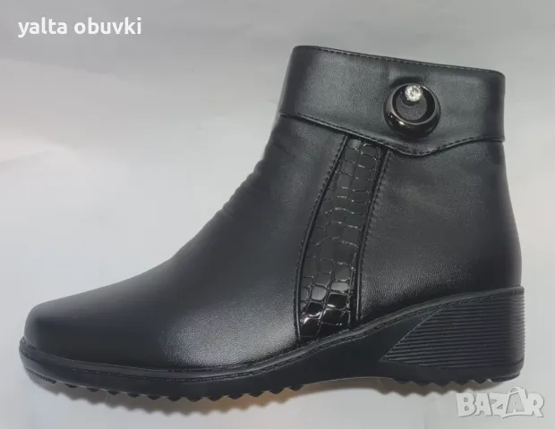 Дамски боти D703, снимка 5 - Дамски боти - 47799850