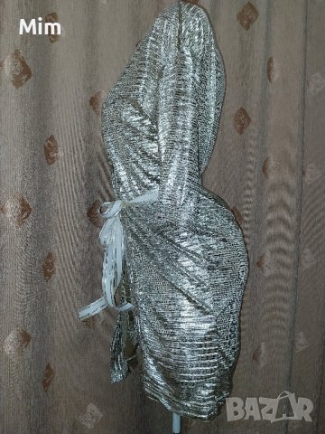 XS/ S  Сребрист халат с тричетвърти ръкав , снимка 5 - Нощници - 43014380