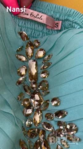 Уникална рокля с красиви камъни, снимка 2 - Рокли - 50956256