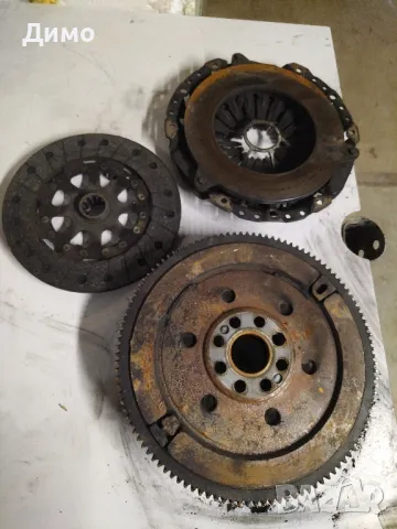 съединител притискател феродо бмв е46 320 Бензин 150кс bmw e46 320 i 150ks , снимка 5 - Части - 49971024