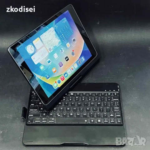 Таблет с клавиатура Apple - IPAD 5th GEN 32GB 9,7 Инча