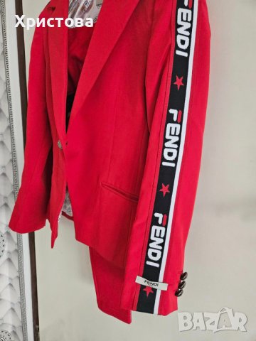 Дамски комплект на марката FENDI с чанта подарък