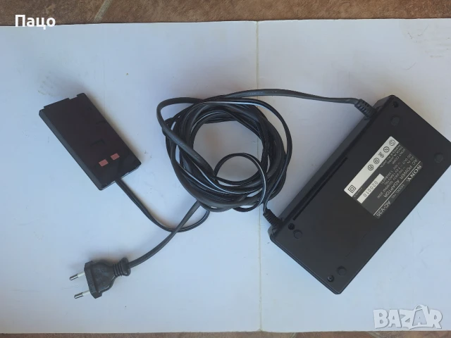 SONY AC-V35 зарядно за видеокамера, снимка 8 - Чанти, стативи, аксесоари - 50603983
