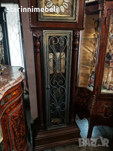 Голям паркетен часовник , снимка 3 - Антикварни и старинни предмети - 51163032