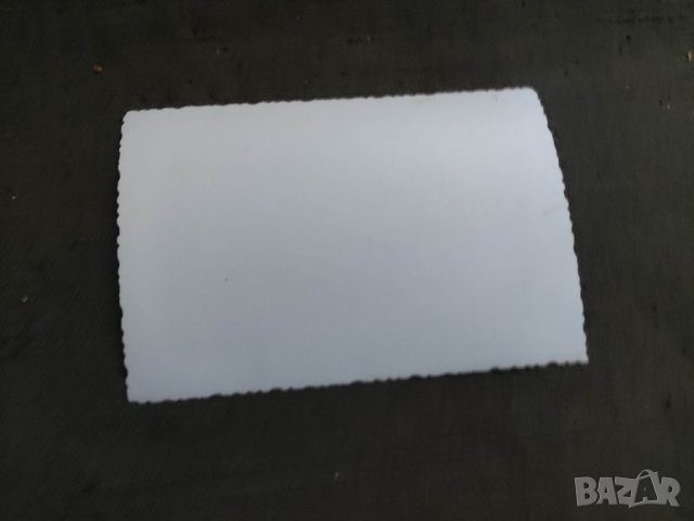 Продавам снимка Москвич,момичета кукла -булка НРБ, снимка 2 - Други ценни предмети - 39307518