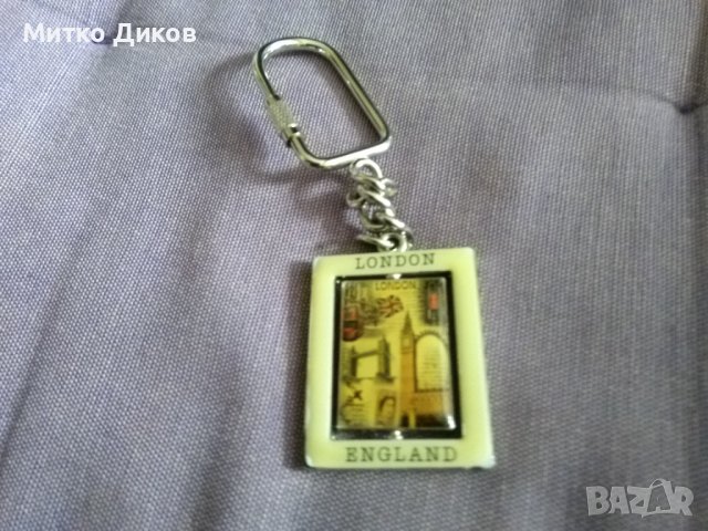 Ключодържател Лондон въртящ се и Дракула Румъния, снимка 2 - Колекции - 37371381