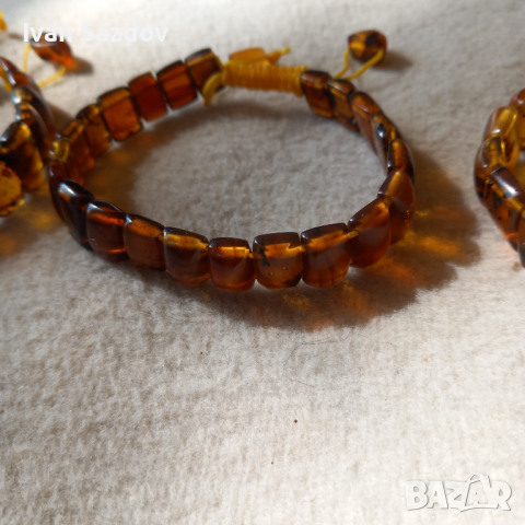 Гривни кехлибар , снимка 8 - Гривни - 44841545