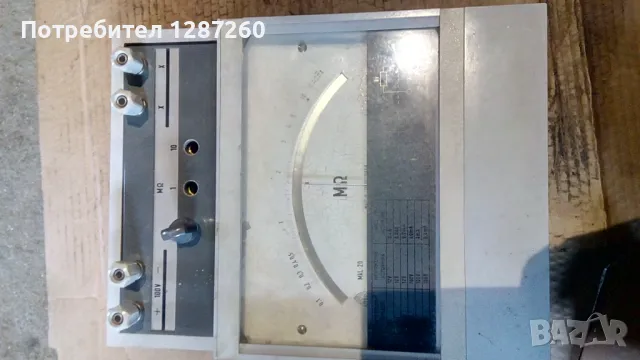 Лабораторен уред мегаомметър, снимка 2 - Друга електроника - 50430626