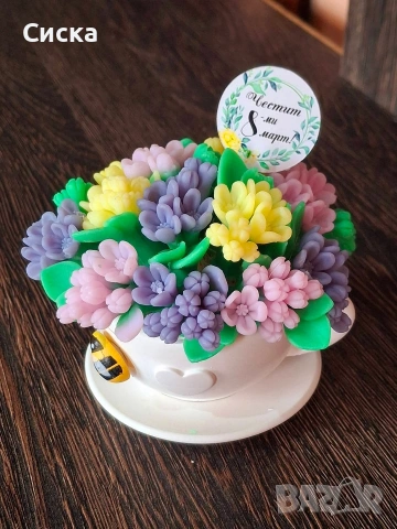 Ръчно изработени ароматни сапунени глицеринови цветя в керамична чаша, снимка 4 - Подаръци за жени - 53466252