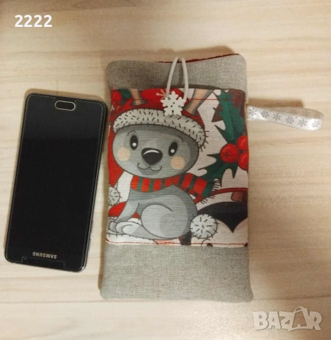 Коледно калъфче за телефон и др, снимка 3 - Коледни подаръци - 52279041